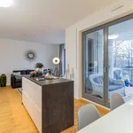 Miete 2 Schlafzimmer wohnung von 69 m² in Berlin