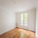 Appartement de 66 m² avec 3 chambre(s) en location à Paris