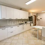 Rent 3 bedroom apartment of 70 m² in Parre