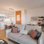 Rent 5 bedroom apartment of 104 m² in Lisboa