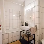 Rent 3 bedroom apartment of 62 m² in Berlin