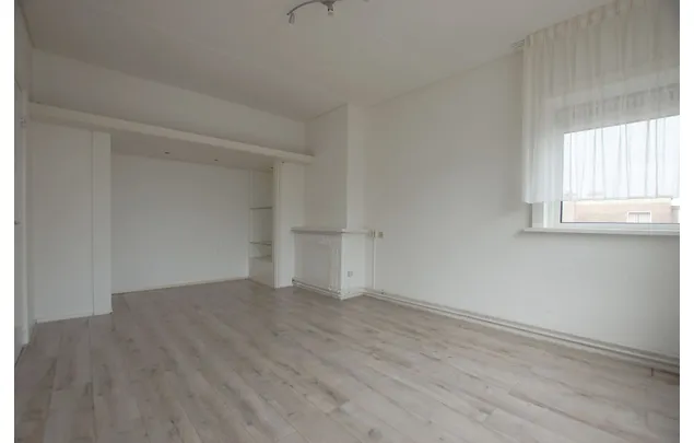 Huur 3 slaapkamer appartement van 51 m² in Rotterdam