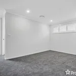 Rent 5 bedroom house in  Box Hill NSW 2765                        