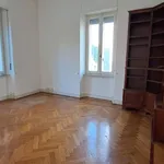 Rent 8 bedroom apartment of 200 m² in Roma