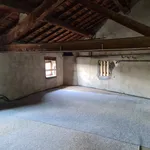 Appartement de 145 m² avec 6 chambre(s) en location à Pont-du-Château