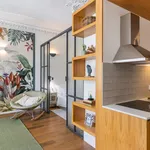 Rent 1 bedroom apartment of 90 m² in Porto