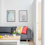 Rent a room of 121 m² in barcelona