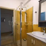 Rent 4 bedroom apartment of 100 m² in Genova