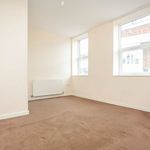 Rent 3 bedroom flat in West Midlands