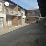 Rent 1 bedroom apartment in Roodepoort