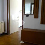 Affitto 2 camera appartamento di 60 m² in Alessandria