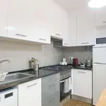 Rent 3 bedroom apartment of 90 m² in lisbon