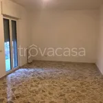 Rent 4 bedroom apartment of 173 m² in Bari