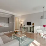 Rent 2 bedroom apartment of 63 m² in Florence