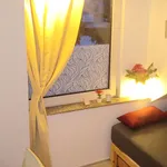 Rent 1 bedroom apartment of 9 m² in Köln