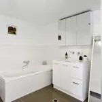 Rent 3 bedroom apartment in Kingston