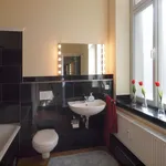 Miete 2 Schlafzimmer wohnung von 73 m² in Dresden