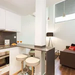 Rent 1 bedroom apartment of 40 m² in Barcelona