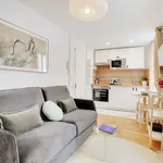 Appartement de 258 m² avec 1 chambre(s) en location à Paris