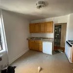 Rent 2 bedroom apartment in Queens