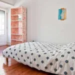 Rent a room in lisbon