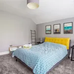 Rent 4 bedroom house in North West England