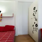 Rent a room of 70 m² in madrid