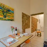 Rent 1 bedroom apartment of 50 m² in Florence