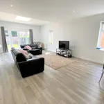 Rent 5 bedroom house in Slough