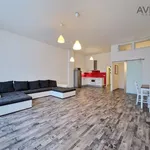 Pronajměte si 3 ložnic/e byt o rozloze 74 m² v Praha