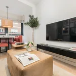 Rent 1 bedroom apartment of 45 m² in Madrid