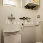 Rent 1 bedroom apartment of 50 m² in Florence