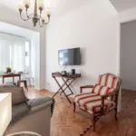 Rent 2 bedroom apartment of 90 m² in lisbon