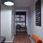 Rent 3 bedroom apartment of 100 m² in valencia