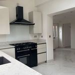 Rent 4 bedroom flat in West Midlands