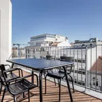 Rent 1 bedroom apartment of 50 m² in lisbon