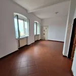 Rent 4 bedroom apartment of 80 m² in Genoa