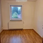 Pronajměte si 4 ložnic/e byt o rozloze 70 m² v Holýšov