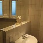 Rent 1 bedroom apartment of 29 m² in Frankfurt