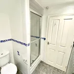 Rent 1 bedroom flat in Kirklees