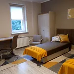 Rent 3 bedroom apartment of 64 m² in Poznan