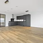 Huur 2 slaapkamer appartement van 99 m² in Maashaven N.z.