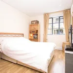 Rent 2 bedroom apartment of 107 m² in London