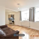 Flat to rent in Guildford Street, Luton LU1