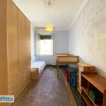 Rent 4 bedroom apartment of 120 m² in Genoa