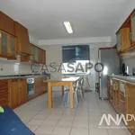 Rent 3 bedroom apartment of 130 m² in Viseu