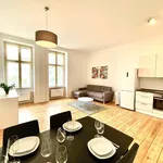 Rent 4 bedroom apartment of 75 m² in Berlin