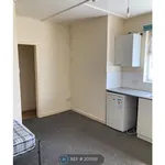 Rent 1 bedroom flat in Yorkshire And The Humber