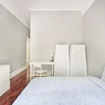 Rent a room in lisbon