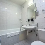 Rent 1 bedroom apartment of 67 m² in Prague